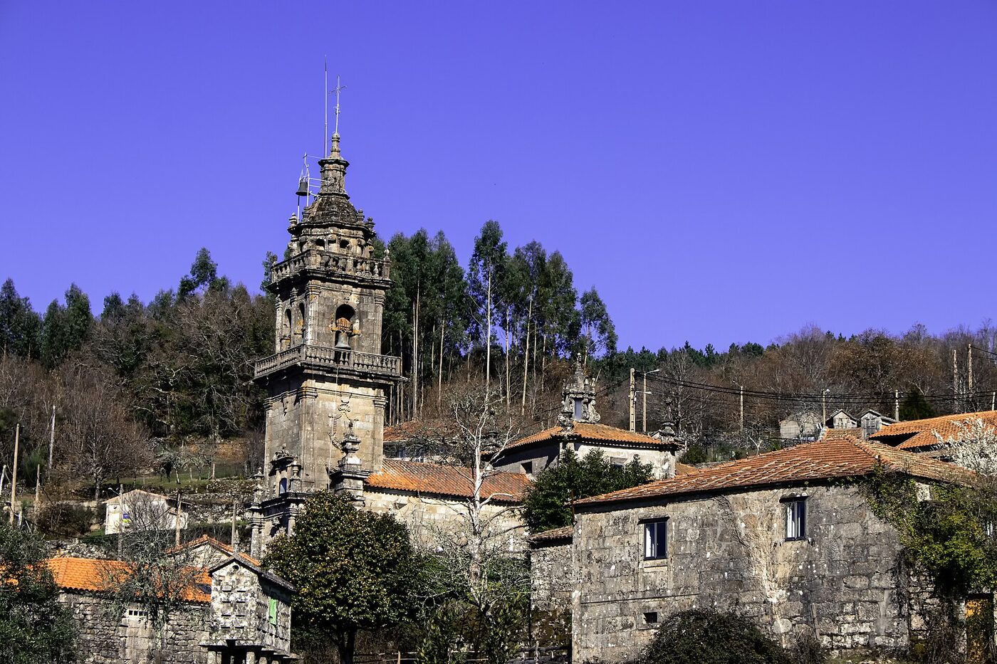 Igrexa de Santa María de Aguasantas en Cerdedo Cotobade