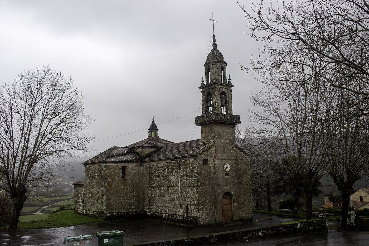Igrexa de Santiago de Viascón en Cerdedo Cotobade