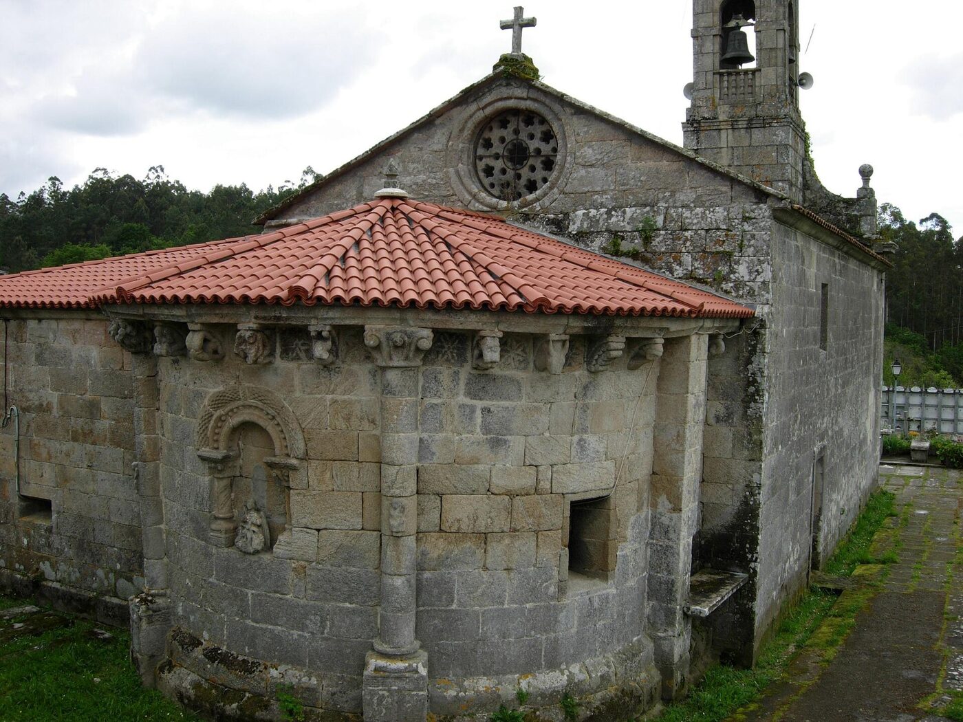 Igrexa de San Pedro de Rebón en Moraña