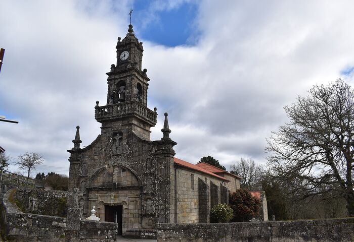 Igrexa de Santos Xusto e Pastor de San Xusto de Avión
