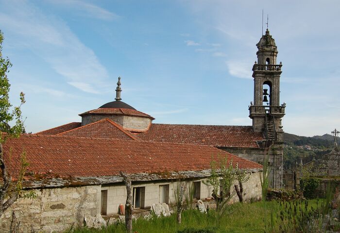 Igrexa de San Miguel de Albarellos