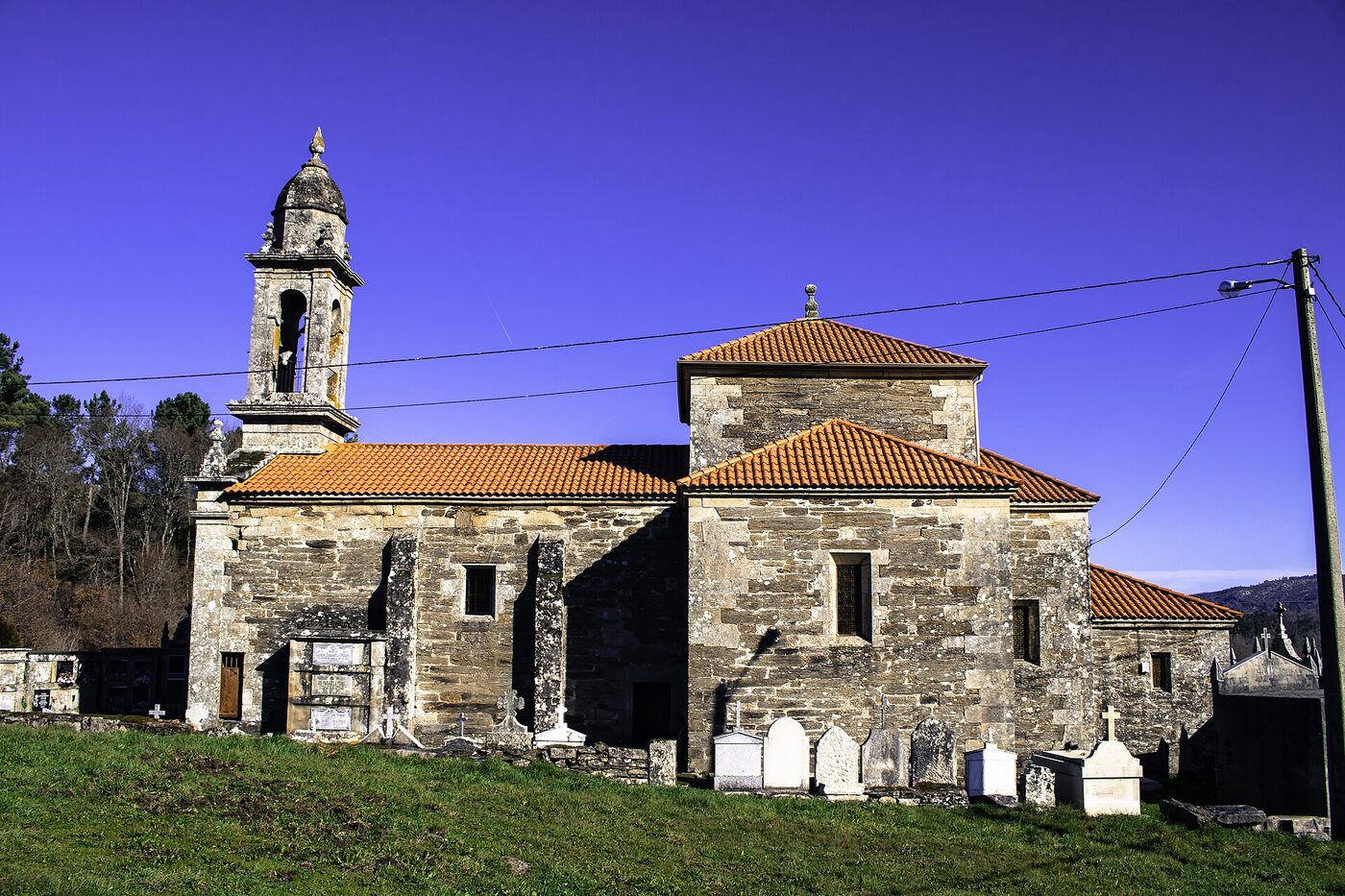 Igrexa de San Mamede de Xendive en Boborás