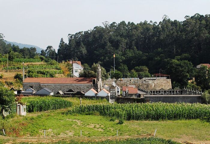 Igrexa de San Mamede de Loureza