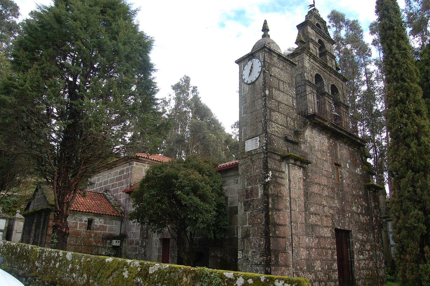 Igrexa de San Xosé da Laxe en Fornelos de Montes