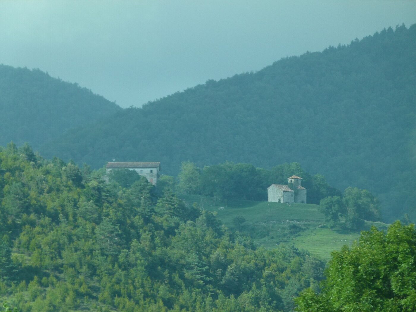 Santa Magdalena de Parella en Sant Joan de les Abadesses
