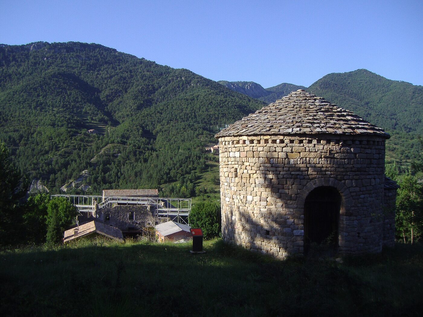 Sant Miquel en la Pobla de Lillet