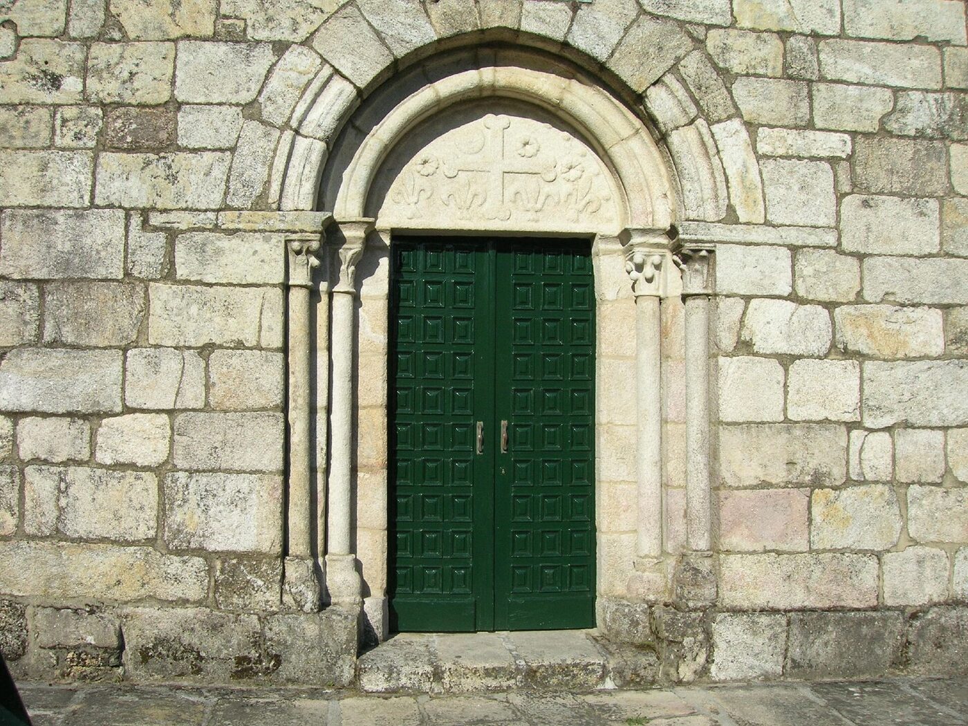 Igrexa de San Xoán de Albeos en Crecente