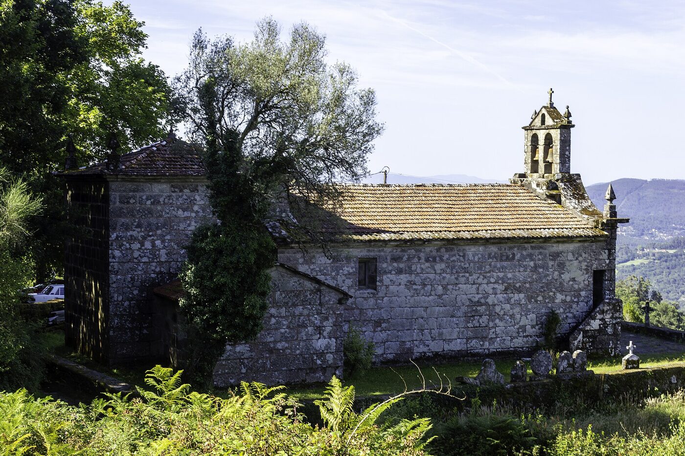 Igrexa de San Xoán do Piñeiro en Covelo