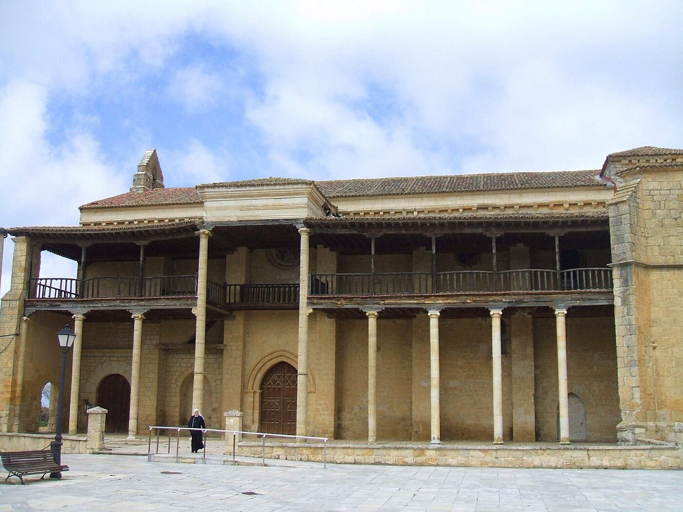 Iglesia de Santa María en Becerril de Campos