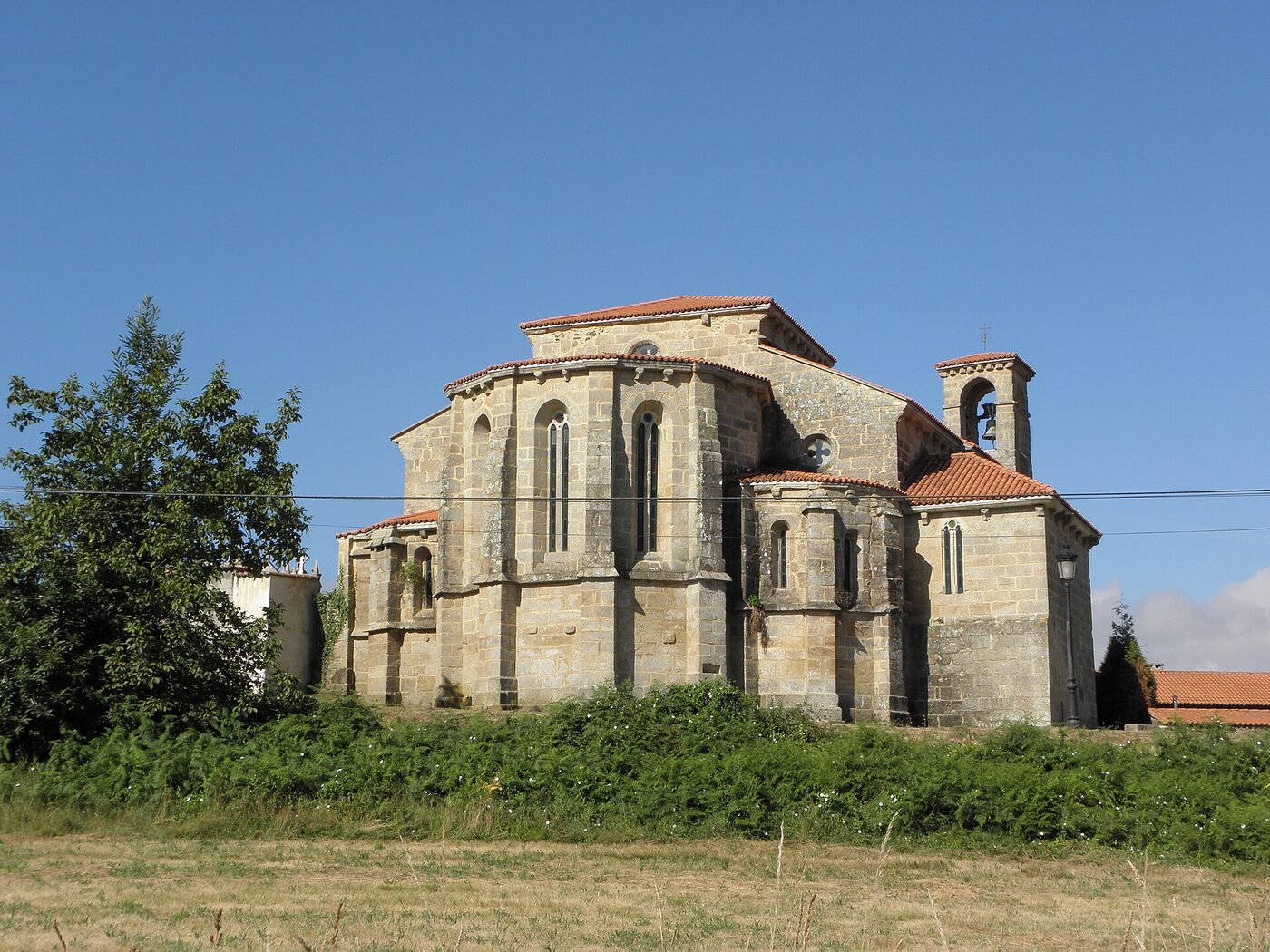 Igrexa de San Nicolao de Cis en Oza Cesuras