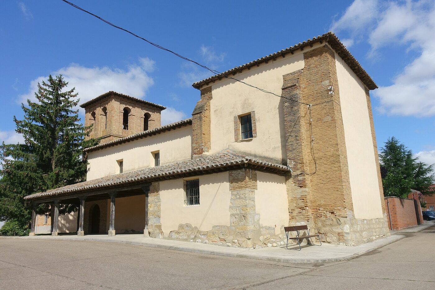 Iglesia de San Pedro en Perales