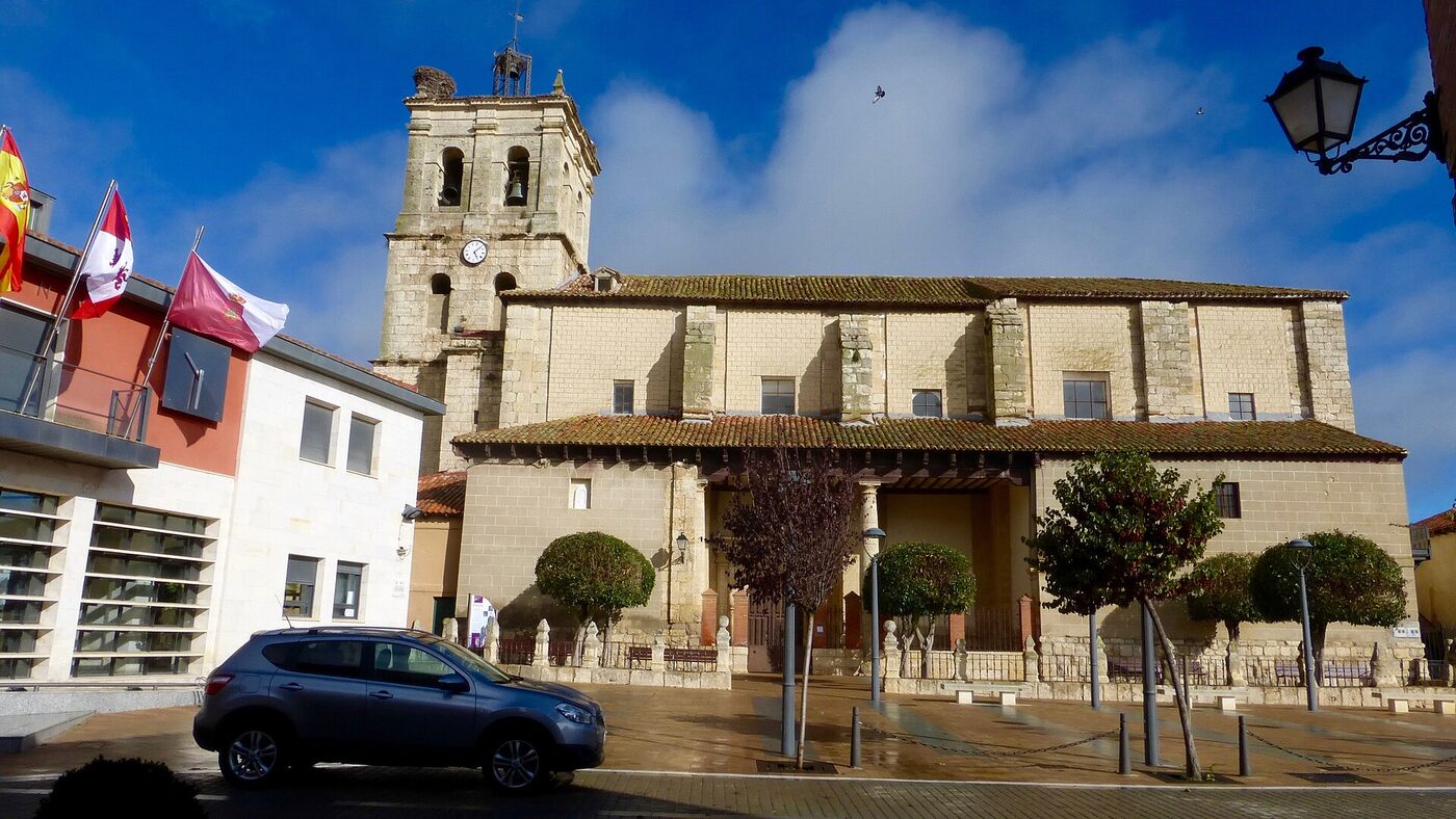 Iglesia de Santa Cruz en Grijota