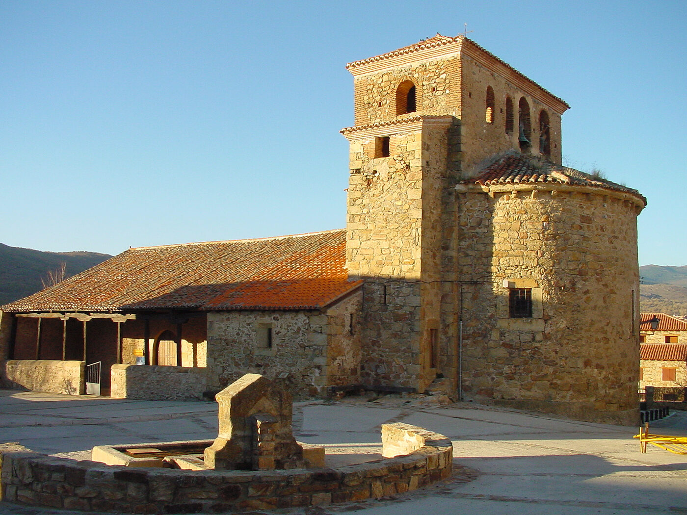 Iglesia de Santo Domingo de Silos en Prádena del Rincón