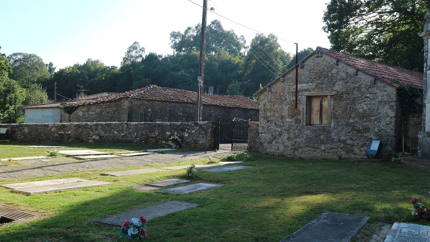 Igrexa de San Vicenzo de Curtis en Vilasantar