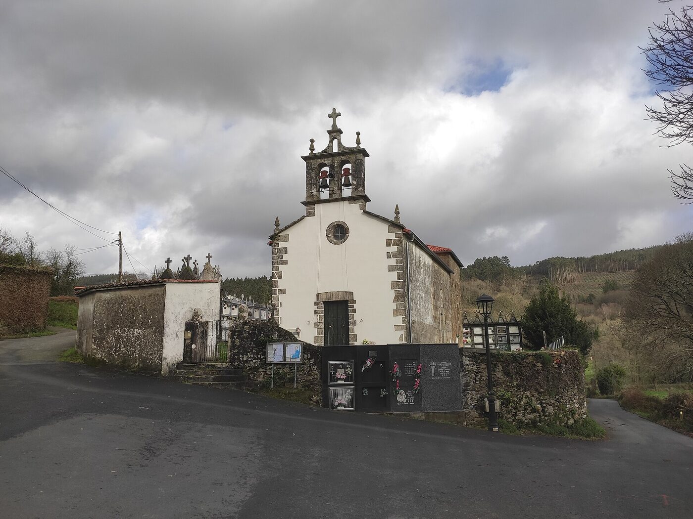 Igrexa de San Paio de Paradela en Toques