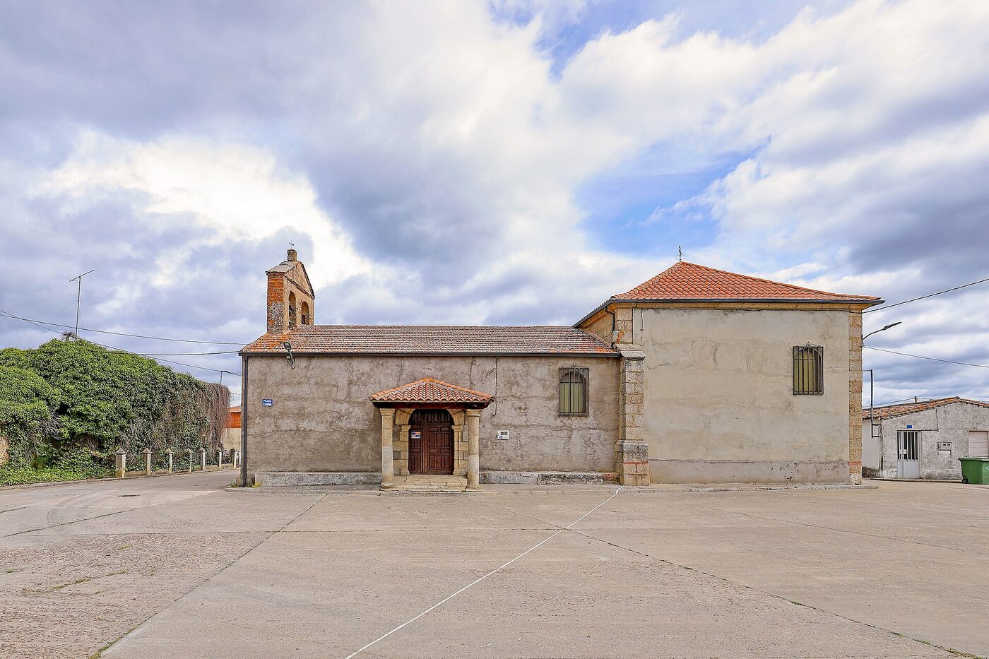 Iglesia San Juan Bautista en Castraz