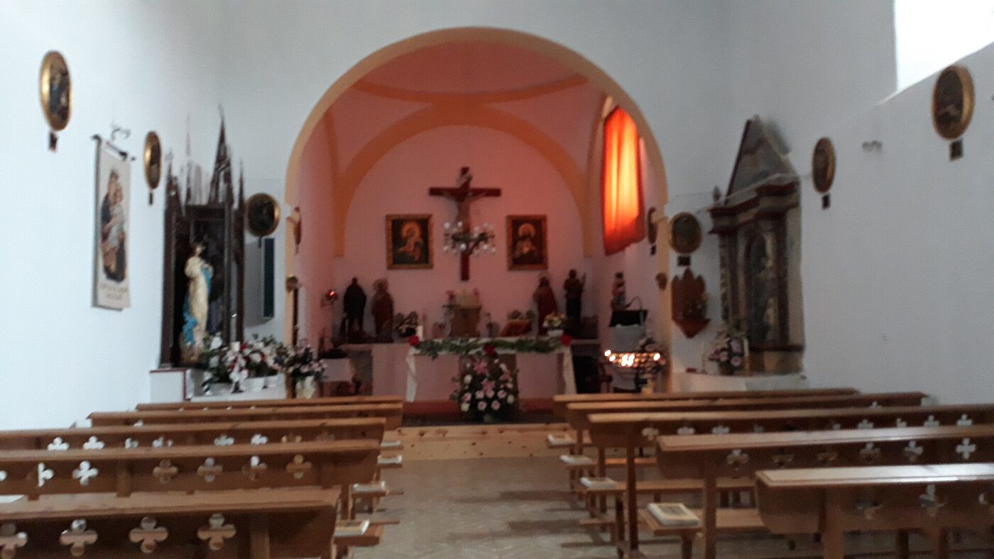 Iglesia parroquial Santo Tomás de Aquino en Moratinos