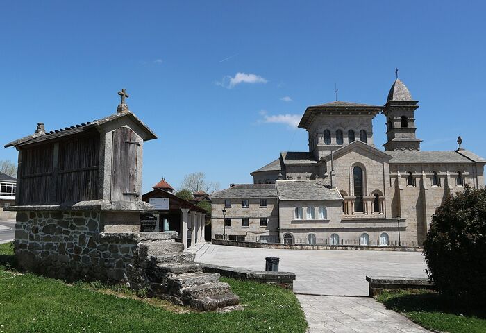 Igrexa de Santa María de Lagostelle