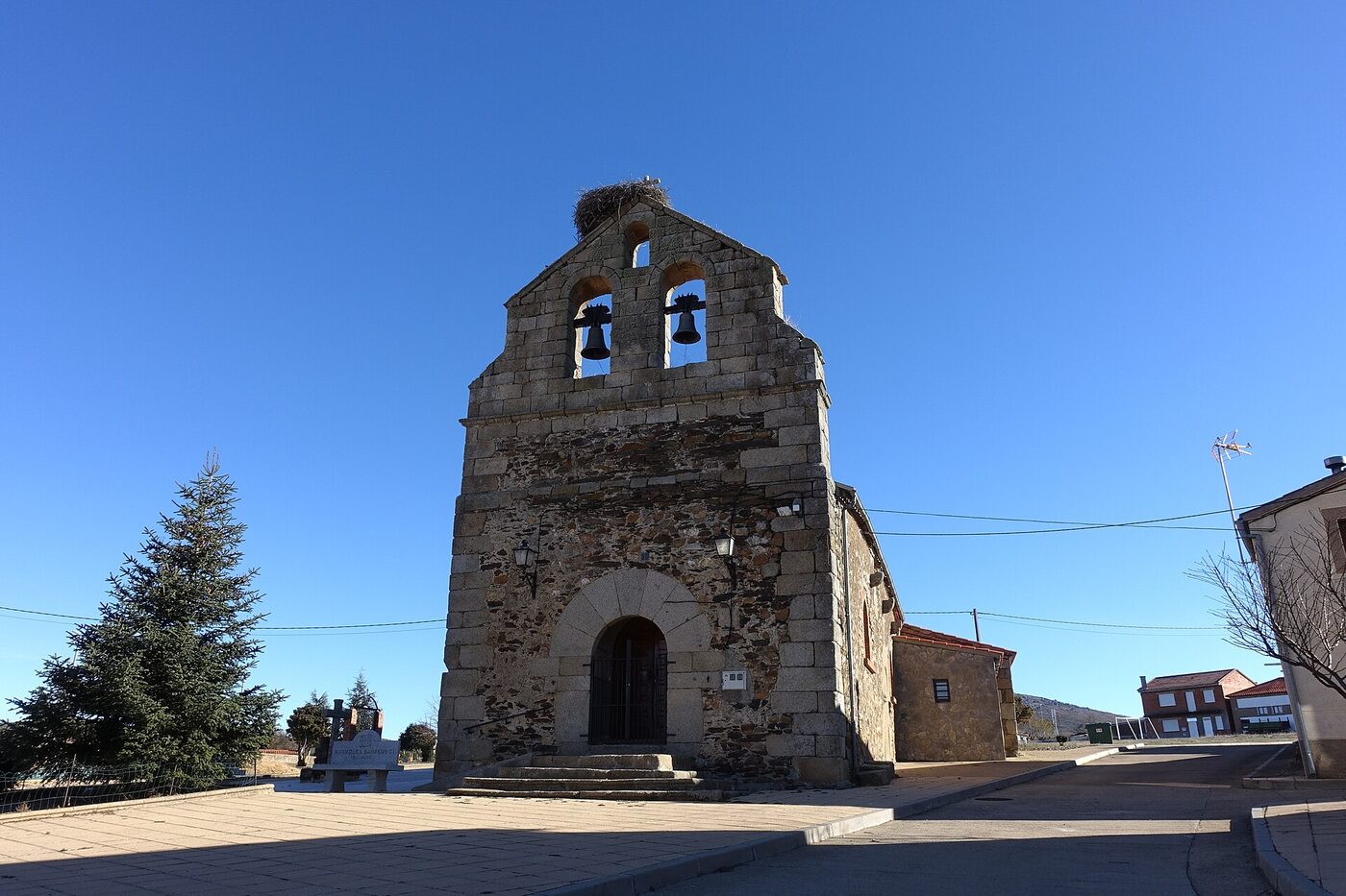 San Pedro Apóstol en Aldeanueva de la Sierra