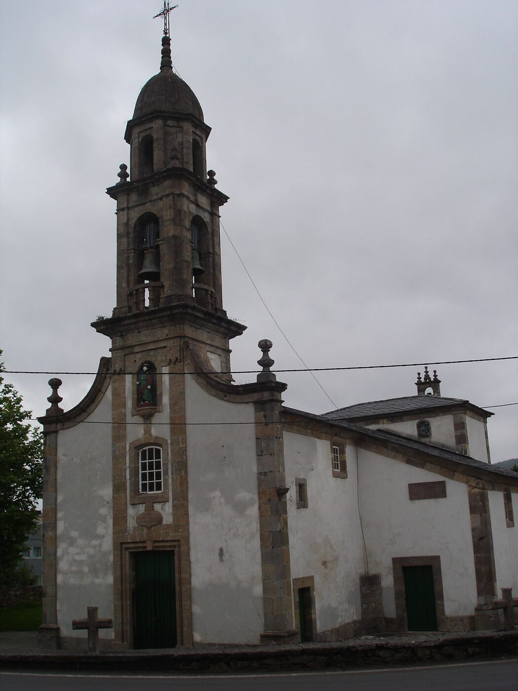 Igrexa de Santiago Seré das Somozas en As Somozas