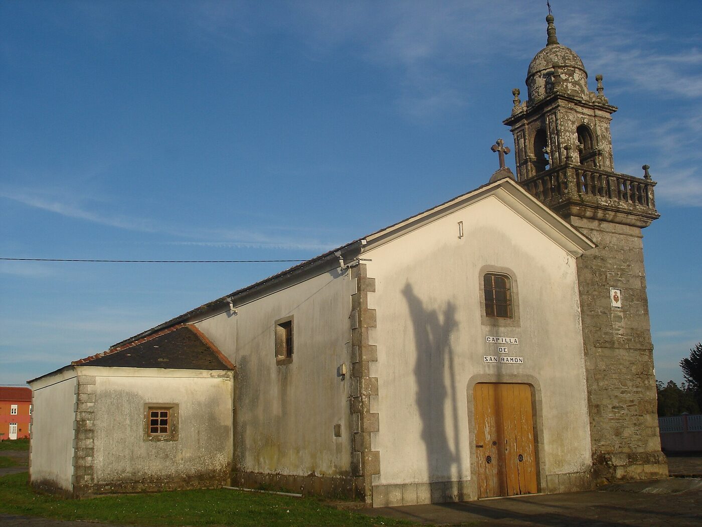Capela de San Ramón en San Ramón