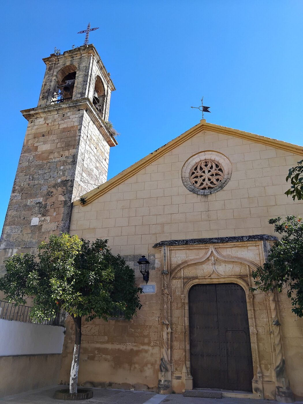 Iglesia de Santa María de las Flores en Hornachuelos