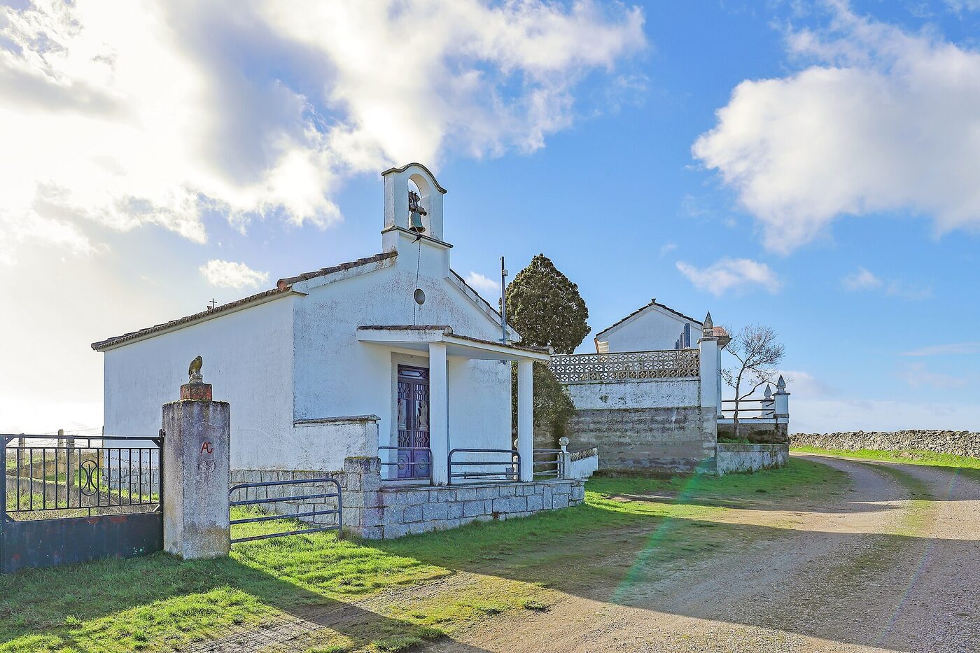 Ermita del Cristo en La Encina