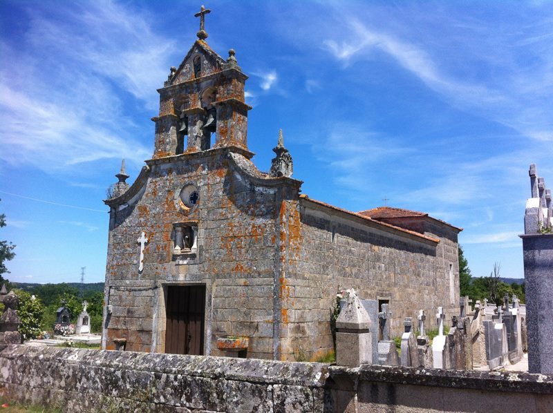 Igrexa de Santiago da Rabeda en Taboadela