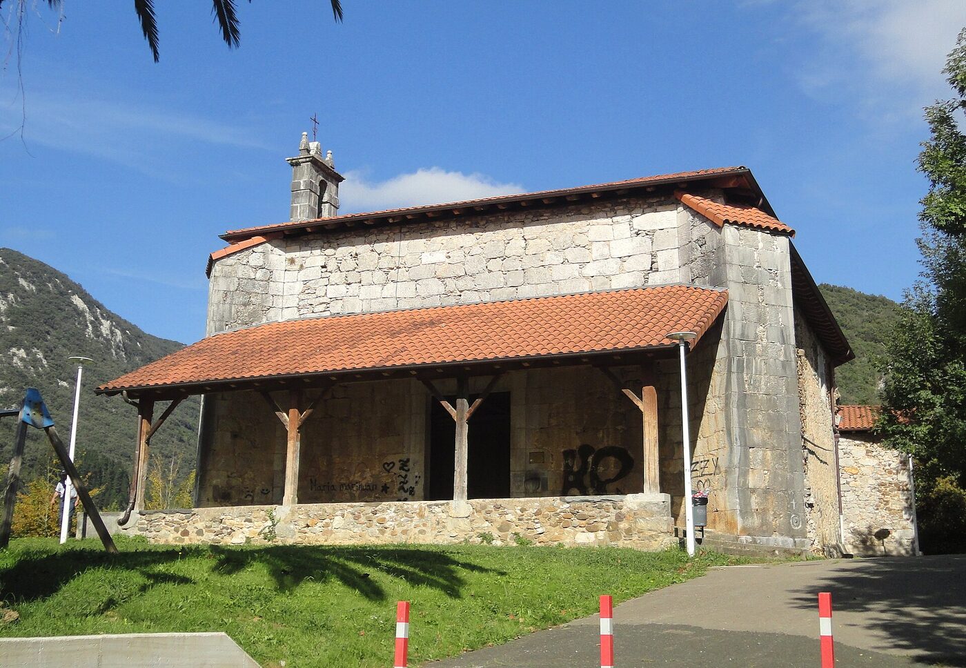 Trinidade baseliza en Mendaro