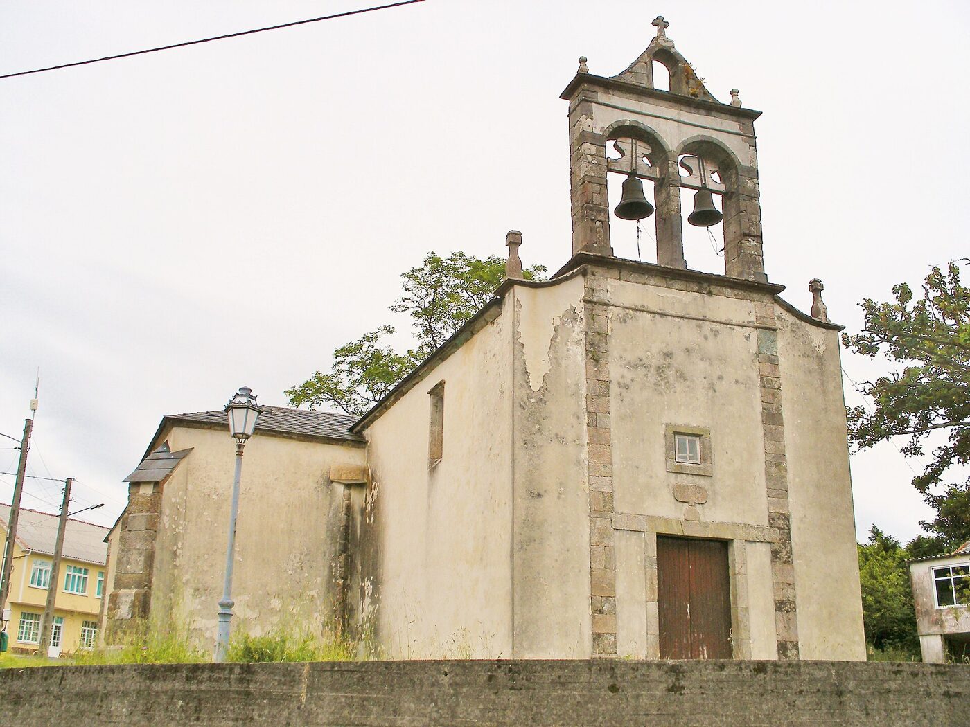 Igrexa de Santa María de Labacengos en Moeche