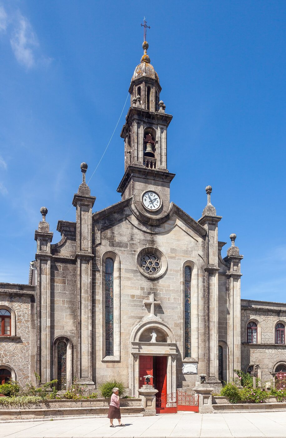 Igrexa de San Vicenzo de Vimianzo en Vimianzo
