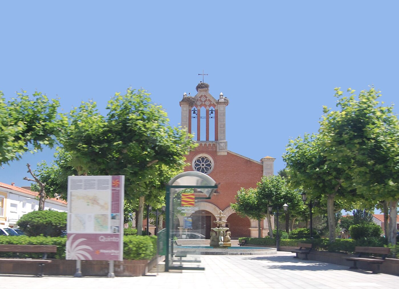 Iglesia Parroquial de la Asunción en Quinto