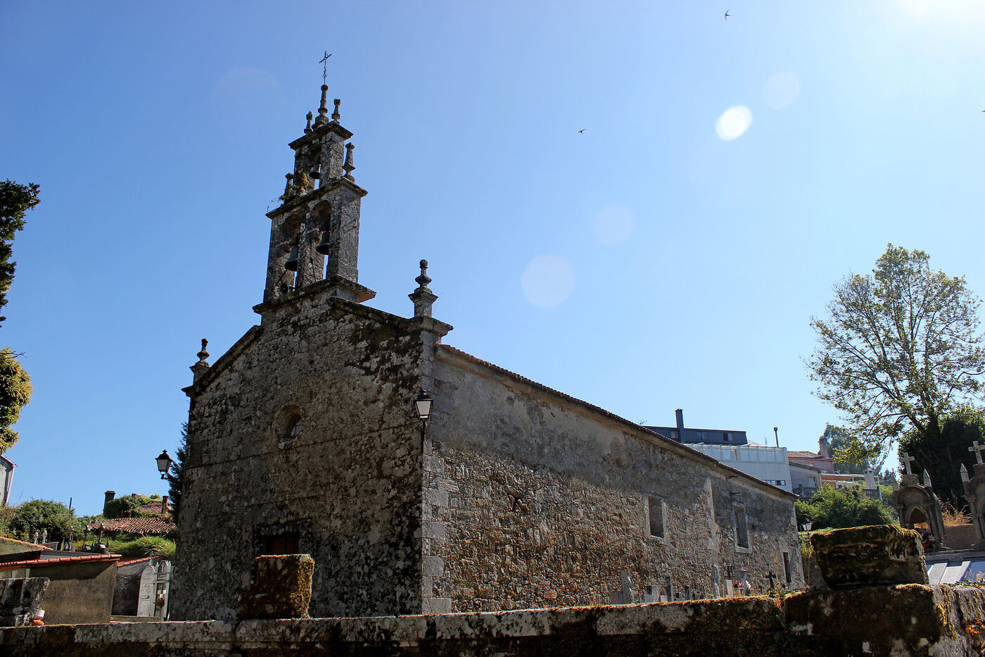 Igrexa de San Pedro da Porta en Sobrado