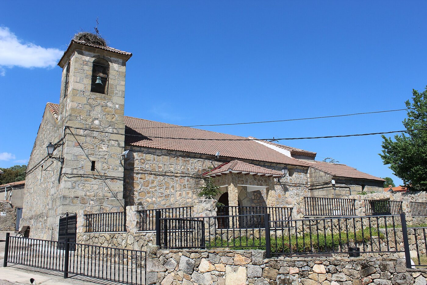 Iglesia de Santiago Apóstol en Sartajada