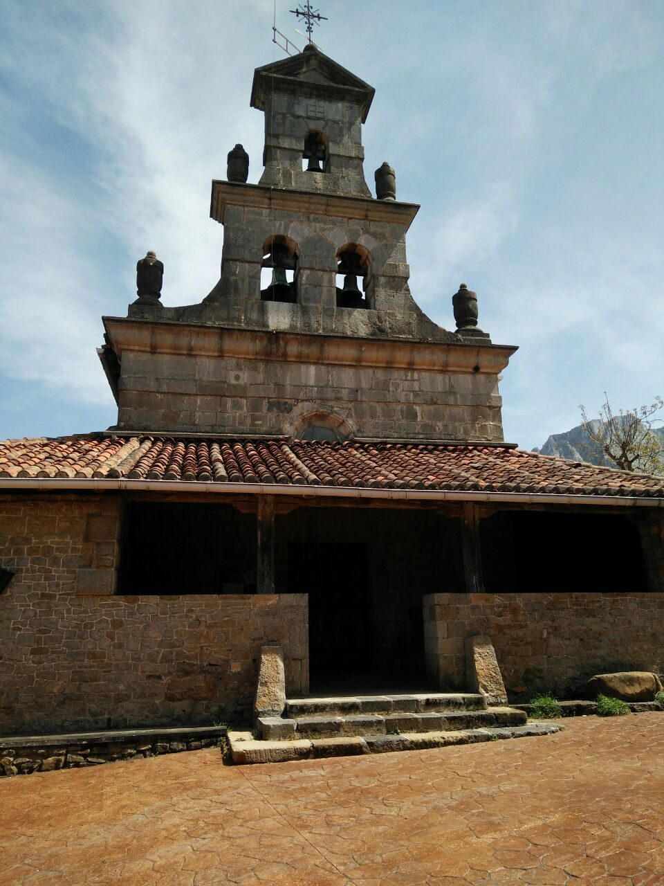 San Lorentzo eliza en Orozco