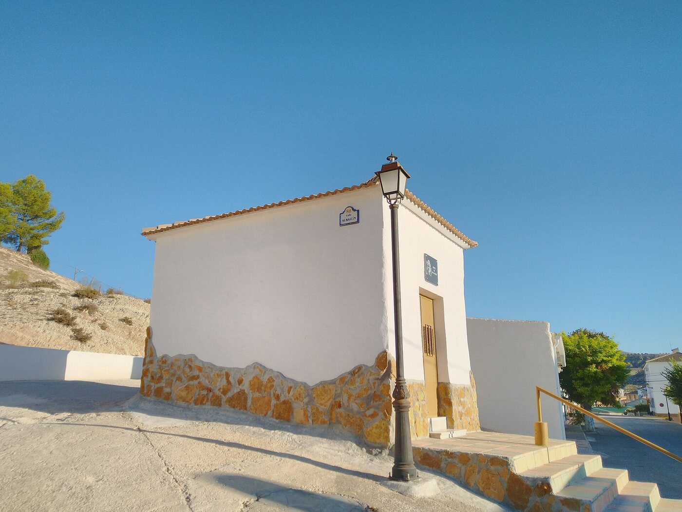 Ermita de San Antonio en Alamedilla