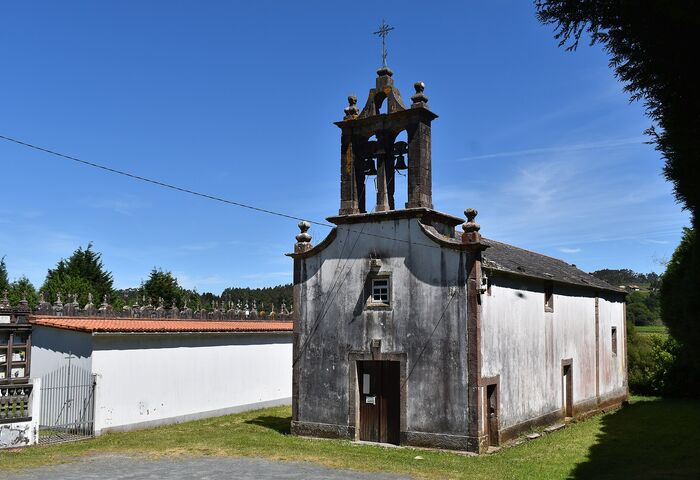 Igrexa de Santa María de Bardaos