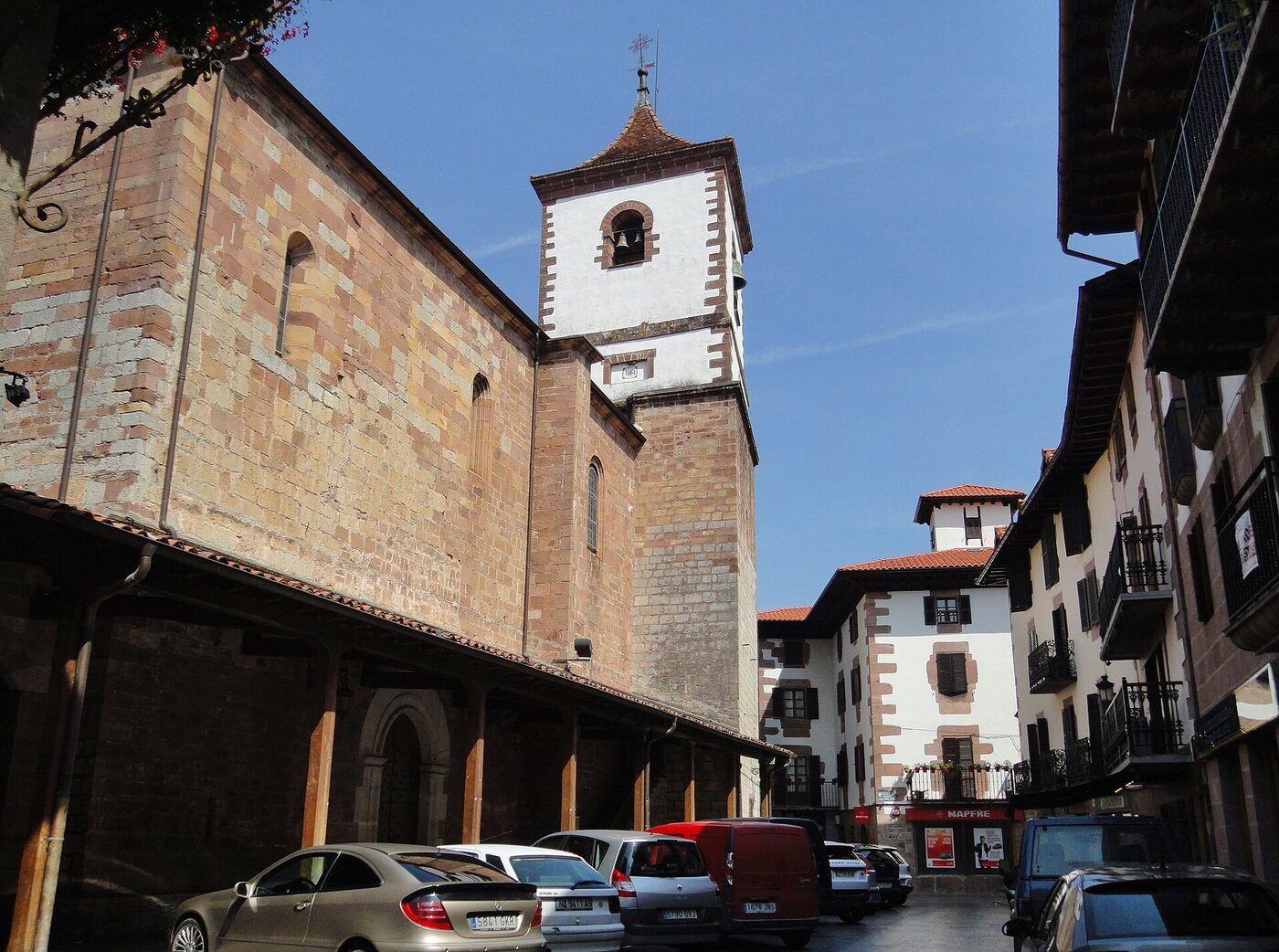 San Pedro eliza en Santesteban