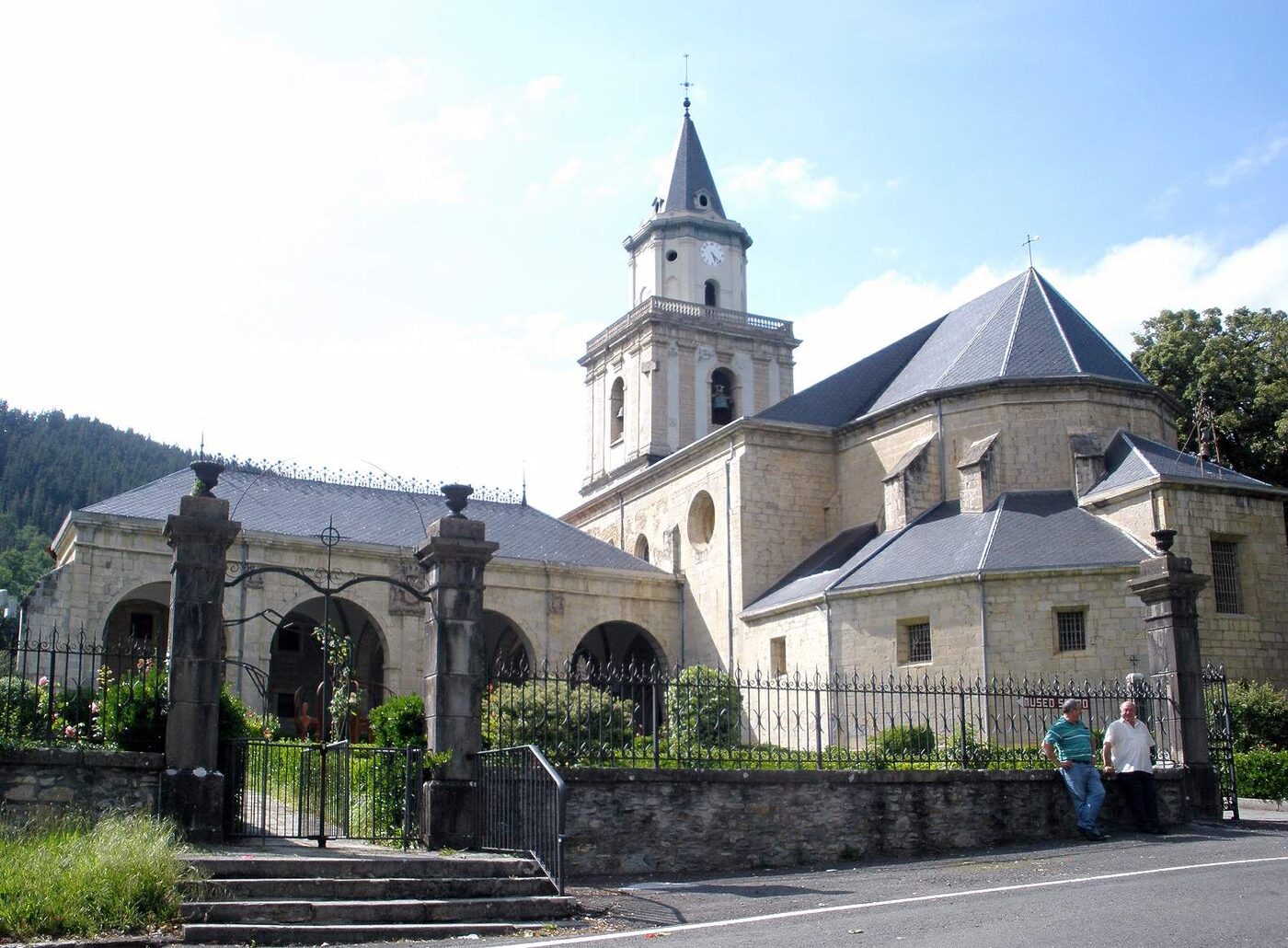 Santuario Nuestra Señora de la Encina en Cuadrilla de Ayala