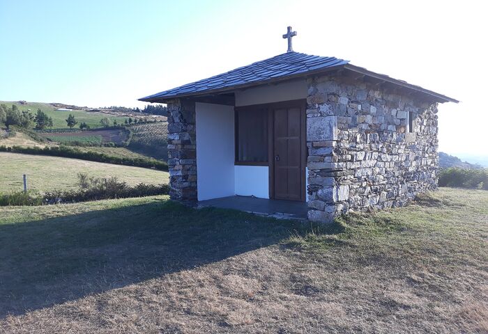 Capela de Santiago de Montouto