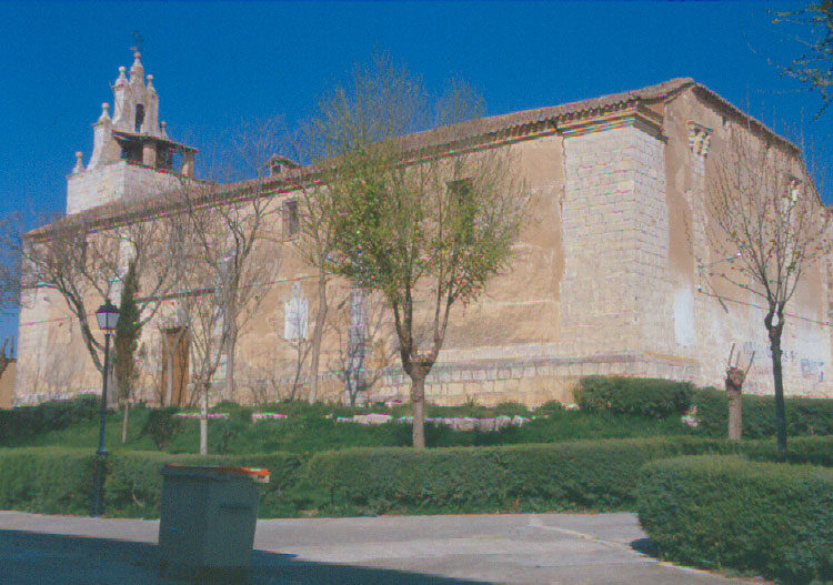 Iglesia de San Miguel Arcángel en Pedrosa del Rey