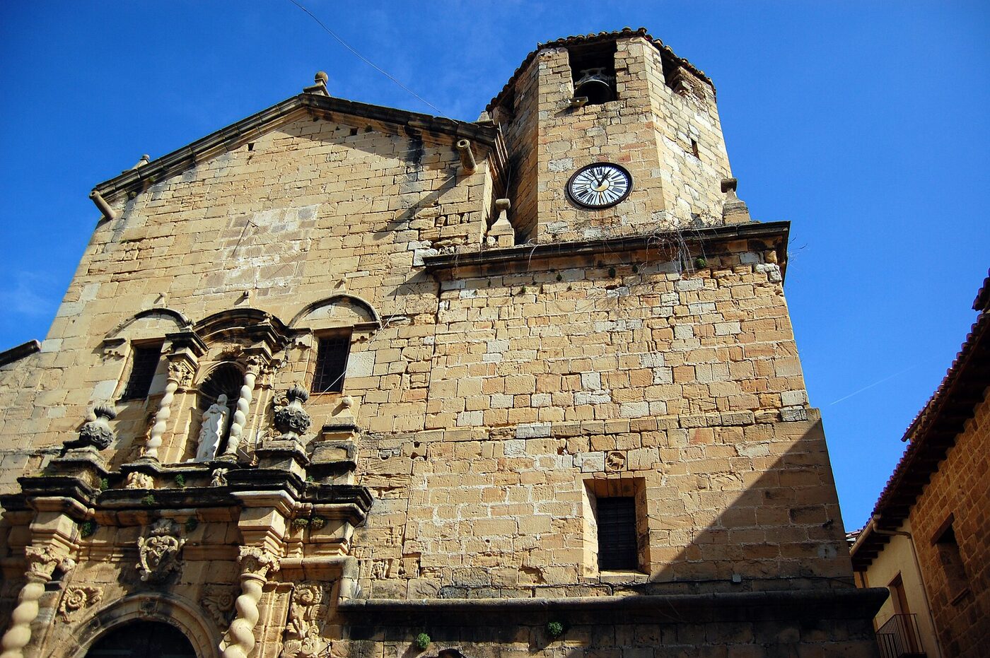 Iglesia de San Bartolomé en Beceite