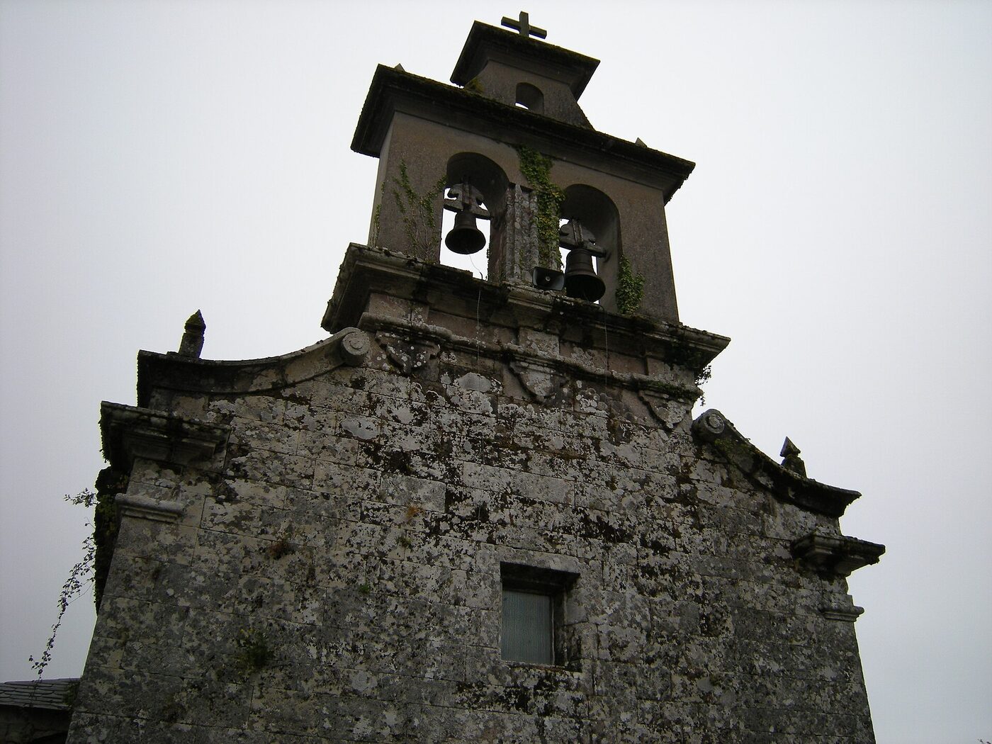 Igrexa de San Martiño de Ferreira de Negral en Palas de Rei
