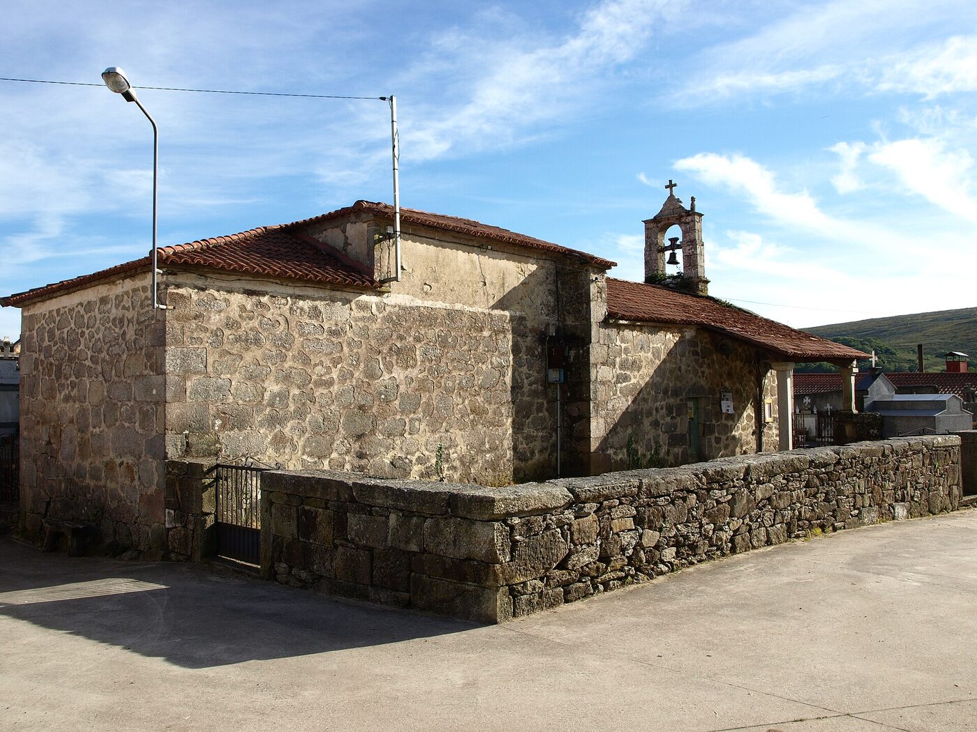 Igrexa de Santa María de Cuíña en Palas de Rei