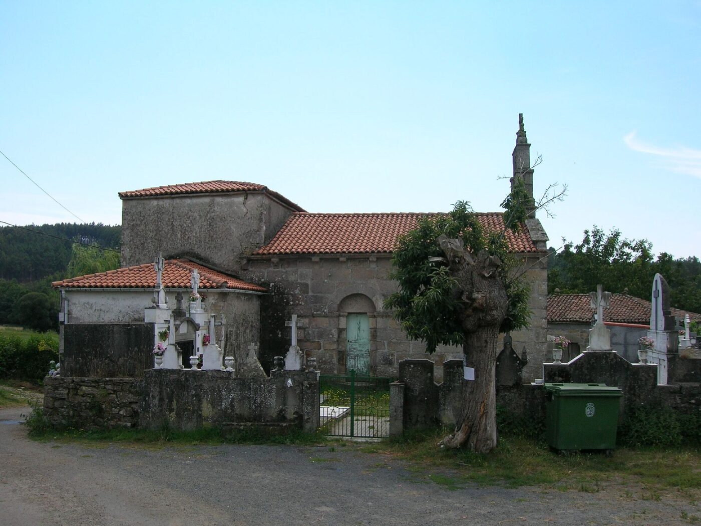 Igrexa de San Martiño de Curbián en Palas de Rei