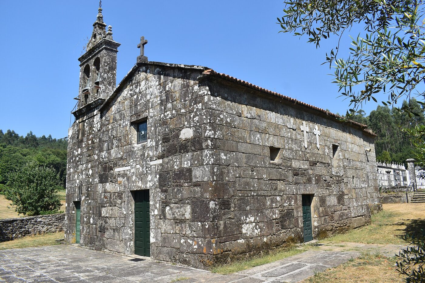 Igrexa de San Cristovo de Portomouro en Val do Dubra
