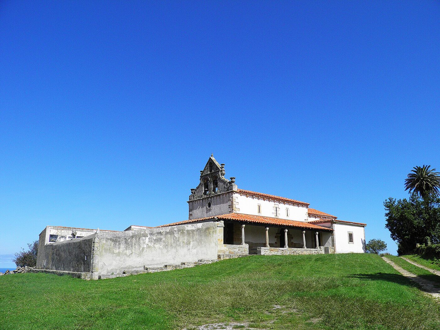 Iglesia de San Félix en Villaviciosa