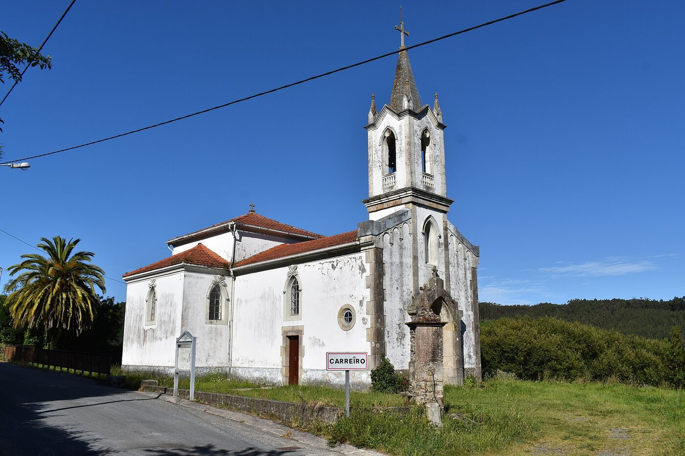 Igrexa de Santalla de Cervo en Cedeira