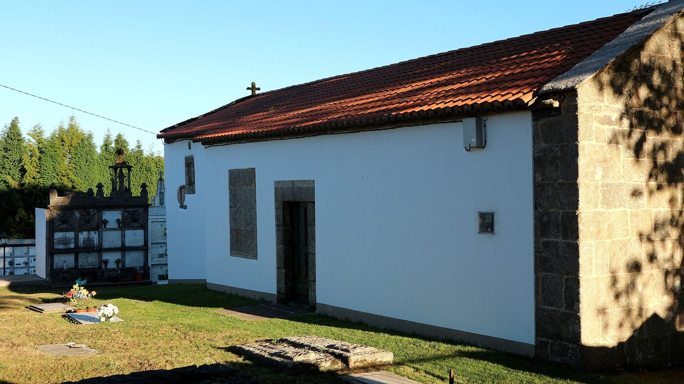 Igrexa de San Martiño de Cabrui en Mesía