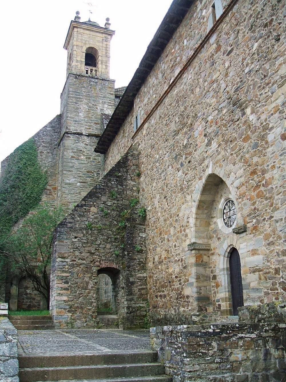 Iglesia de San Francisco en Villafranca del Bierzo